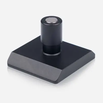 Adaptér pro rychlé a bezpečné uchycení pušky pomocí systému MagnaSwitch. Kompatibilní se všemi adaptéry SPARTAN Classic i většinou kulových a panoramatických hlav se systémem Arca.